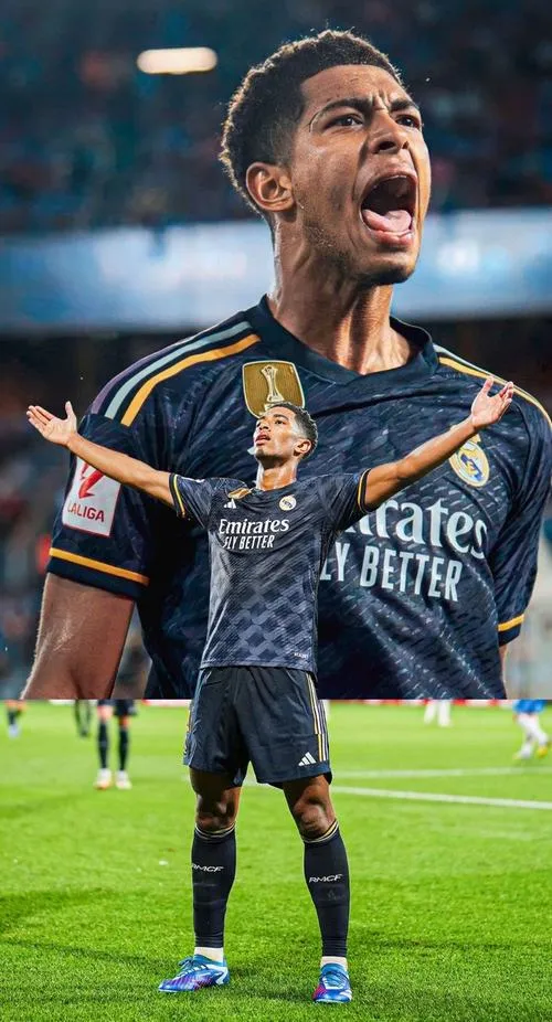 10 Hình đẹp Jude mặc áo xanh đậm, hét mừng đầy cảm xúc, ánh mắt quyết liệt như thủ lĩnh thực thụ.