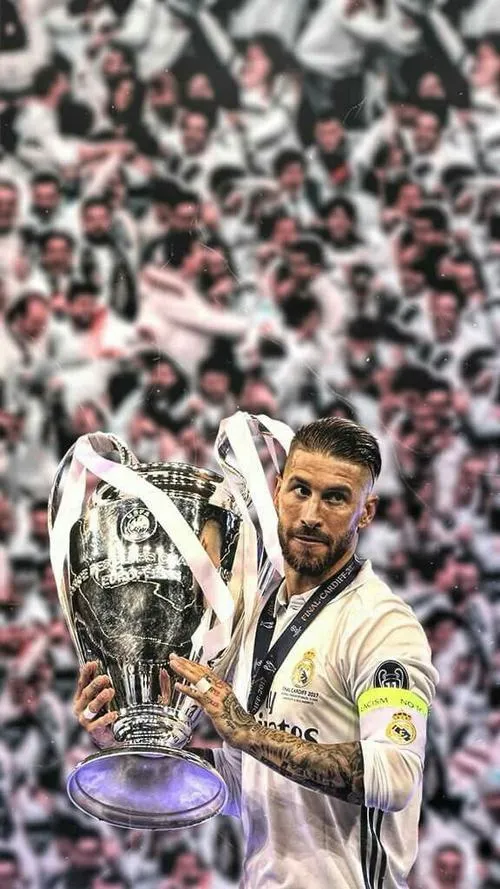 18 Hình nền điện thoại Tứ Ca đứng im mà nặng ký, ánh đèn rọi làm nổi mực xăm sâu