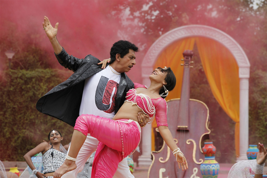 Bappi Lahiri - Điểm nhấn tuyệt vời cho phim "The Dirty Picture" của Vidya Balan