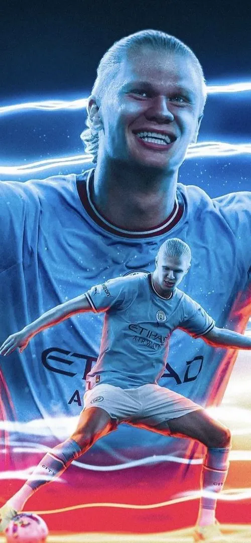 17 Hình nền 4K Haaland cười rạng, khán đài mờ và tông xanh sáng kiểu poster