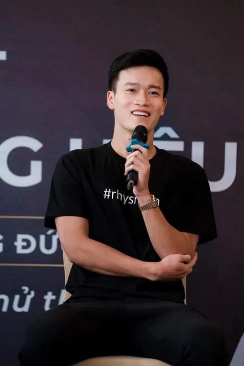 65 Hình Ảnh Nguyễn Hoàng Đức mới nhất về tiền vệ tài hoa bậc nhất bóng đá VN đương đại