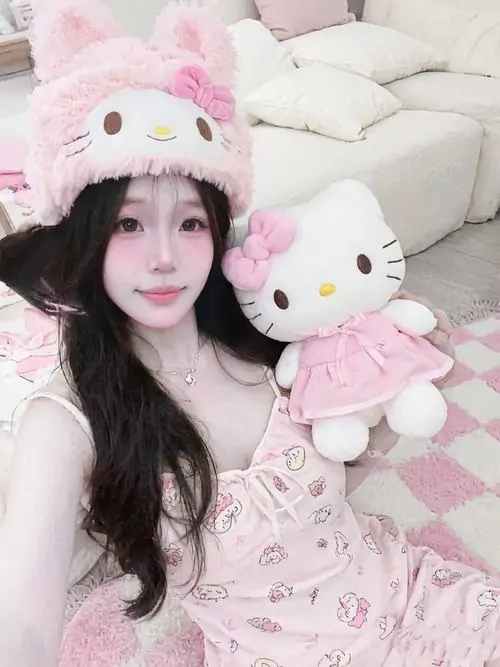 47 Từ hồng pastel đến hồng nổi, ảnh gái xinh phong cách pinky luôn biết cách đốn tim