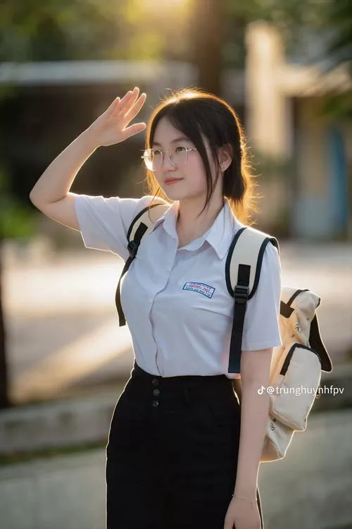 82 Ảnh Gái Xinh Cấp 2 (Lớp 6 7 8 9) dễ thương hồn nhiên của tuổi học trò đáng nhớ