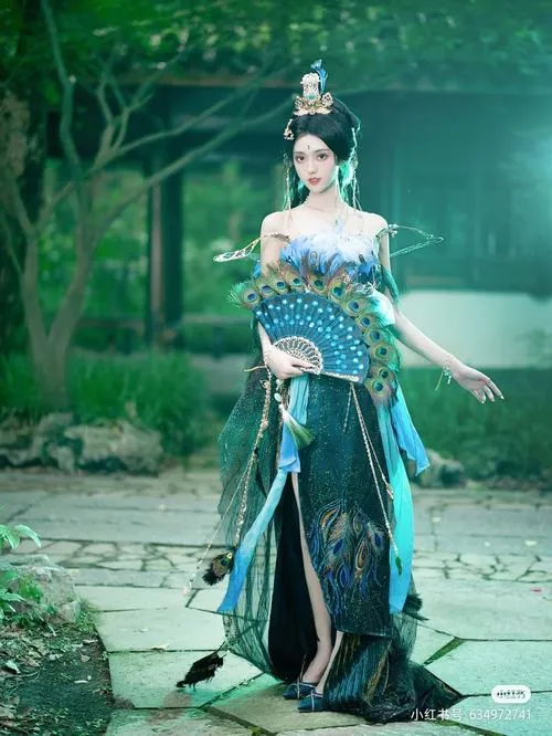 11 Ảnh gái đẹp hán phục xanh ngọc đứng cạnh hồ nước tạo nên vẻ dịu dàng và thanh sạch rất hợp cổ phong