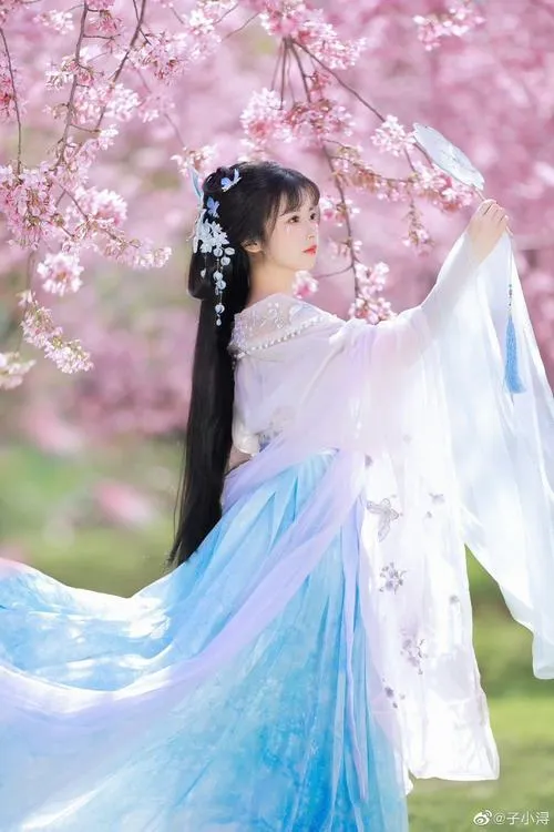 32 Hình ảnh gái đẹp cosplay hán phục mang vẻ đẹp cổ điển và khí chất tiên nữ