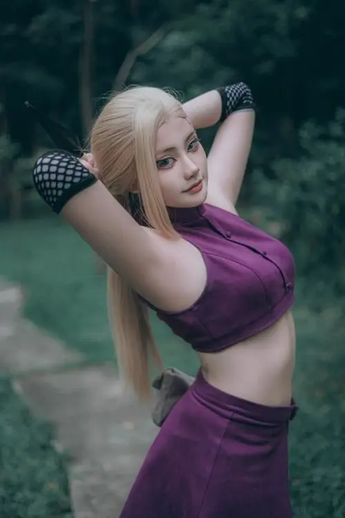 7 Gái xinh giữa khung cảnh xanh mờ khoe vóc dáng khỏe khoắn cùng mái tóc sáng tạo cảm giác vừa hoang dại vừa mơ