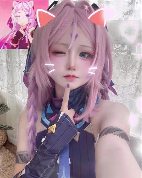 17 Ảnh hot girl hóa mèo hồng dễ thương với đôi mắt to tròn và biểu cảm ngọt ngào rất hợp chủ đề