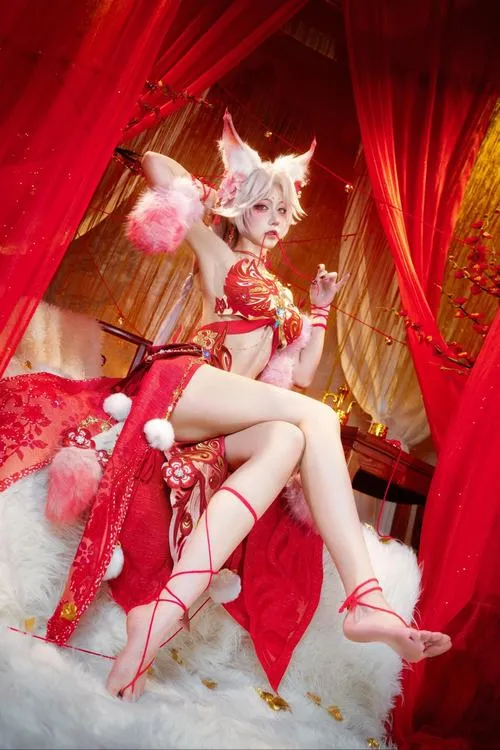 72 Ảnh Gái Xinh Cosplay Hồ Ly 9 Đuôi với tạo hình kitsune ma mị đầy cuốn hút quyến rũ
