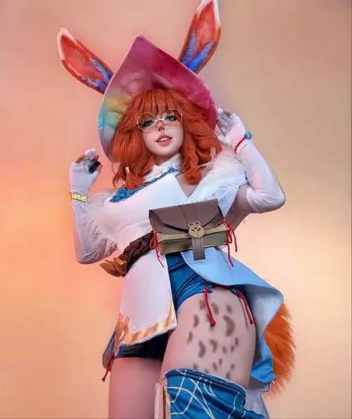 15 Tạo hình Neeko rực rỡ đem lại cảm giác dễ thương với tai thú lớn và màu sắc nổi bật rất bắt mắt