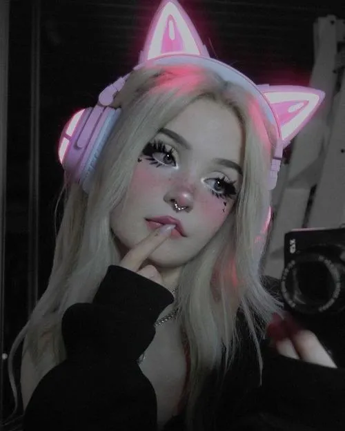 55 Ảnh Gái Xinh Cosplay Mèo Sexy với phong cách dễ thương và tinh nghịch