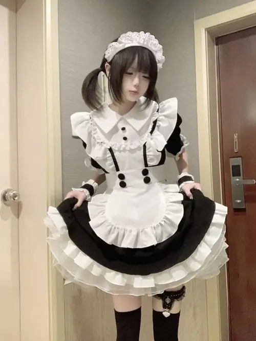 48 Cách lựa chọn phụ kiện ren lưới và tất đùi để có bộ ảnh hầu gái hoàn hảo nhất năm nay