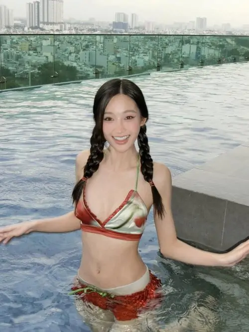 35 Ảnh Juky San Bikini Sexy nét đẹp tự nhiên thần thái gần gũi tươi sáng