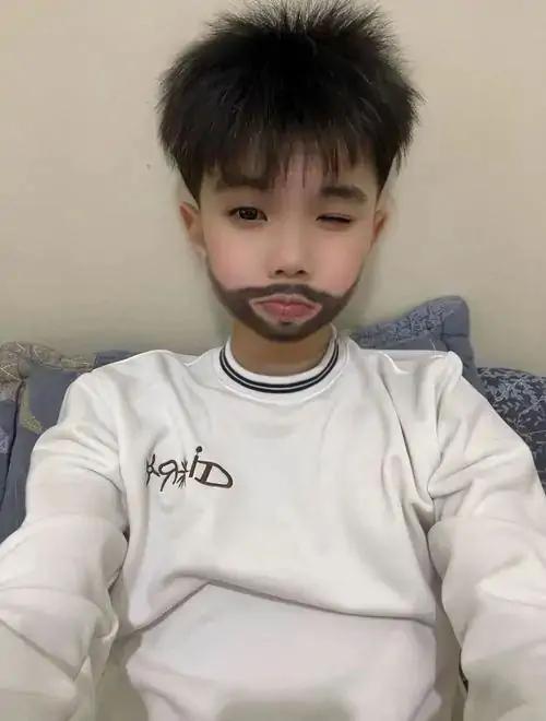 81 Ảnh Trai Đẹp K11 (2011) dễ thương với gương mặt điển trai và cảm giác tuổi trẻ tràn trề