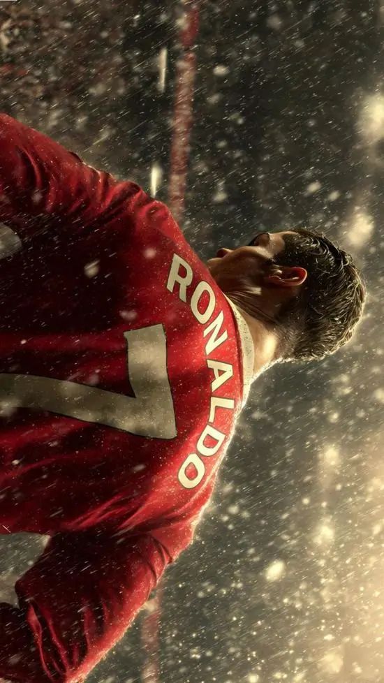 18 Wallpaper Ronaldo 3D cho desktop gợi không khí sân cỏ với thần thái quyết liệt đặc trưng, hợp fan mê cảm giác thi đấu bùng nổ