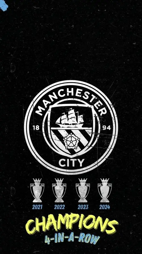 24 Ngầu khi biểu tượng Man City xuất hiện cạnh sân Etihad mang lại không khí thi đấu rất rõ và đầy năng lượng