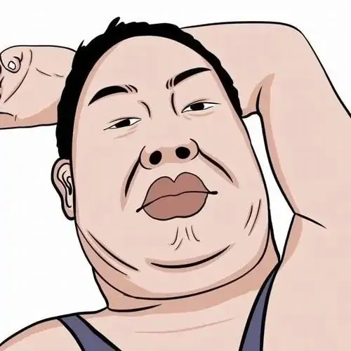 45 Ảnh đại diện mạng xã hội người đàn ông nằm ngửa đưa tay ra sau đầu, gương mặt phì nhiêu và đôi môi chu lên tạo ra khí chất tự tin quá đà, hợp cho ai muốn mang vẻ trơ trẽn vui nhộn lên trang cá nhân