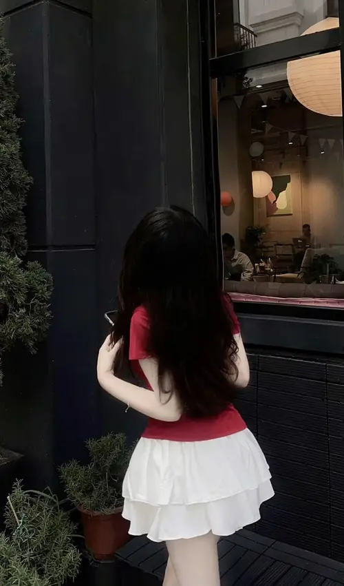 48 47